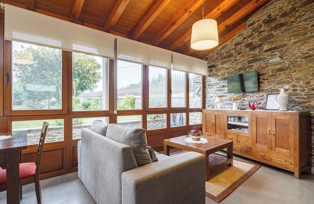 Apartment 'Camino' with Shared Terrace, Private Garden and Wi-Fi