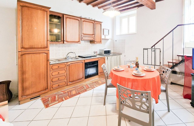 Apartment 'Casa Augusta Old City Center' with Air Conditioning