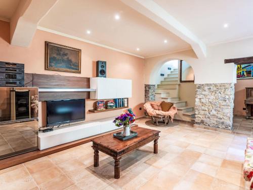 Apartment Casa Derna by Interhome