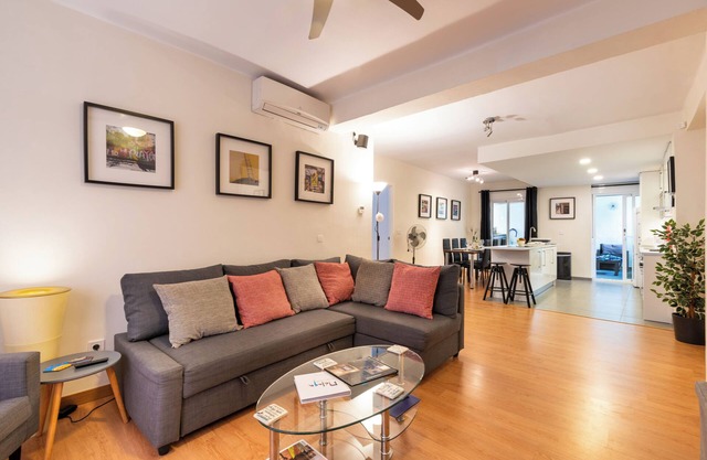 Apartment 'Casa Malaga' with Terrace, A/C & Wi-Fi