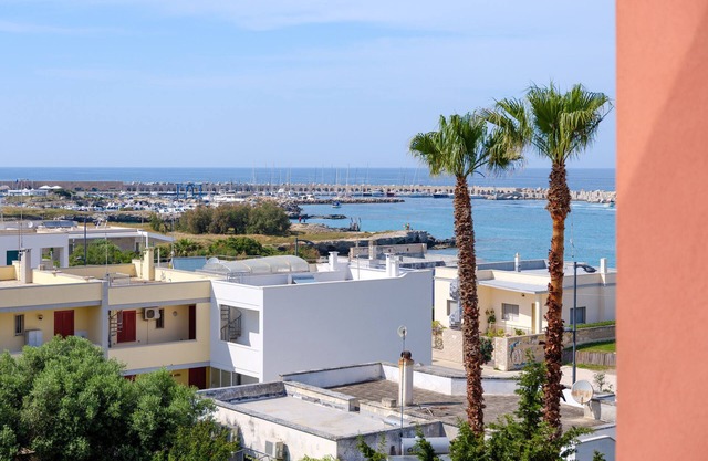 Apartment 'Casa Tra Cielo E Mare' with Sea View, Private Terrace and Wi-Fi