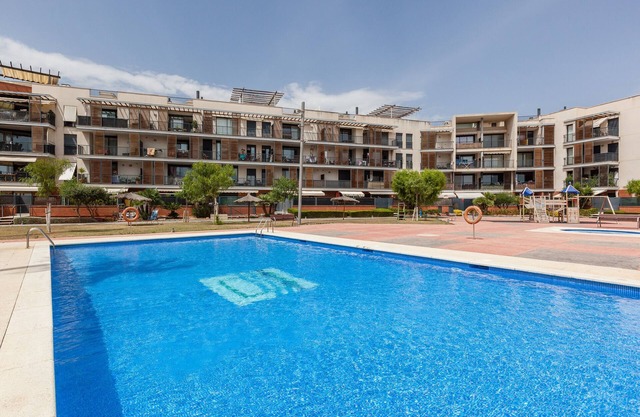 Apartment 'Cubelles Mar' with Sea View, Wi-Fi and Air Conditioning