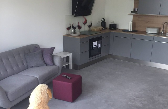 Apartment 'Chardonnay' with Balcony and Wi-Fi