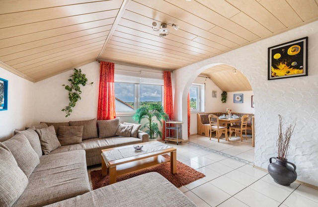 Apartment 'Fabio' with Private Terrace and Wi-Fi