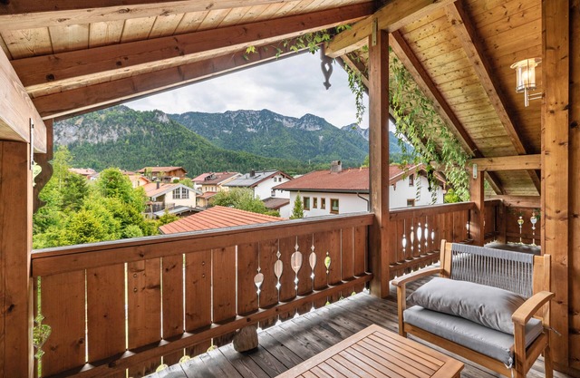 Apartment 'Falkenstein' with Mountain View, Balcony and Wi-Fi
