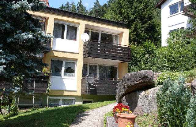 Apartment "Ferienwohnung Dittmar am Kaffeehof" with Balcony & Wi-Fi