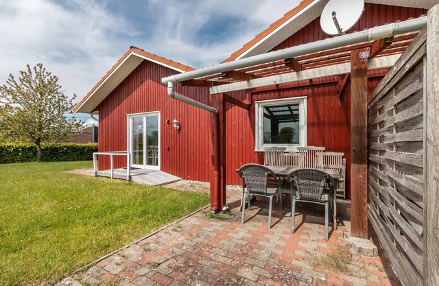 Apartment 'Ferienwohnung Erika' with Private Terrace, Private Garden and Wi-Fi