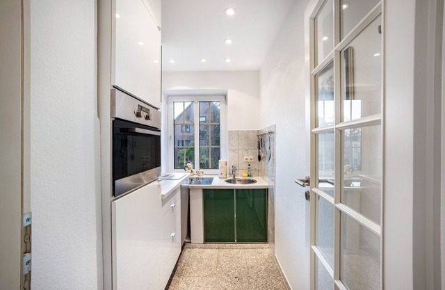 Apartment 'Ferienwohnung Balkon-suite' with Balcony and Wi-Fi