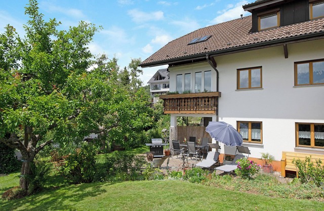 Apartment 'Ferienwohnung' with Mountain View, Shared Garden and Wi-Fi