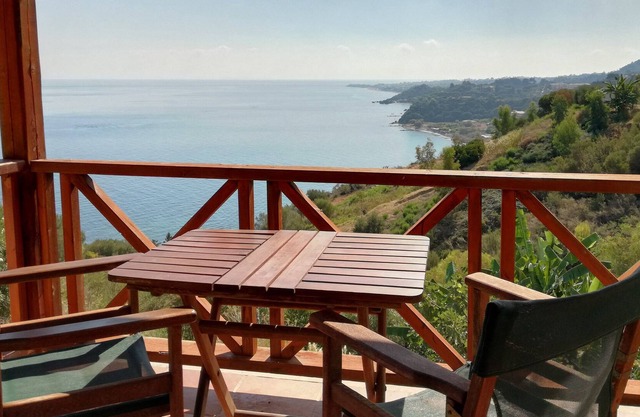 Apartment for 4/6 people with amazing sea view
