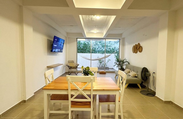Apartment for 4 Guests in Sabanilla a Few Steps from the Sea