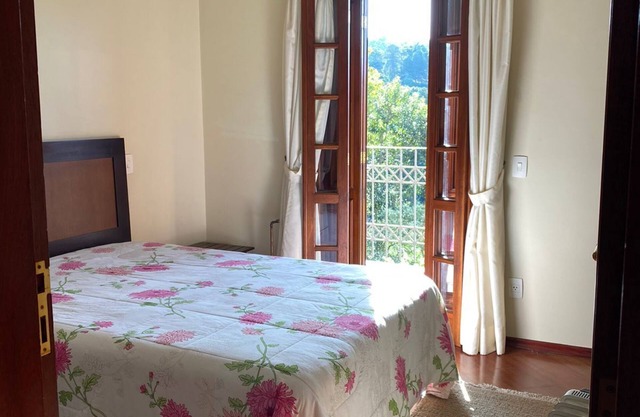 Apartment for 10 people 1km from Capivari