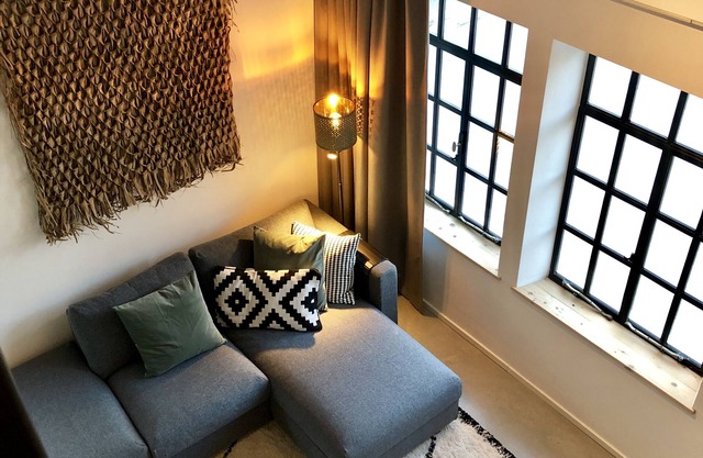 Apartment for two people in renovated former primary school with lovely garden.