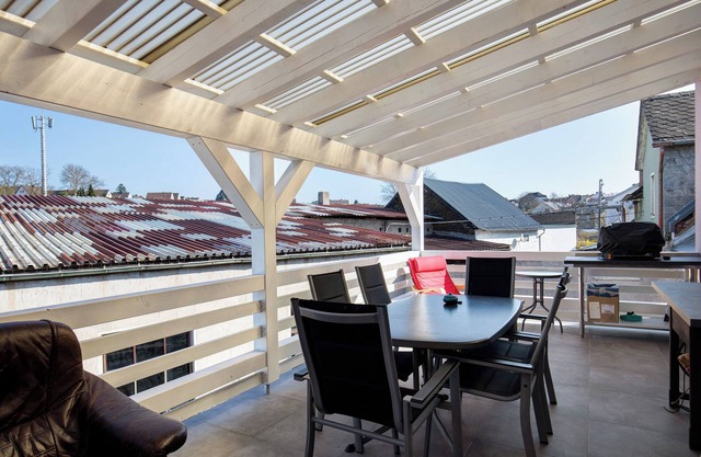 Apartment 'Freiendiez' with Balcony and Wi-Fi