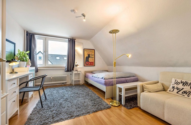 Apartment 'Freundliche Ferienwohnung In Lemgo' with Shared Garden and Wi-Fi