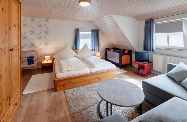 Apartment 'Glockenblume' with Shared Terrace, Shared Garden and Wi-Fi