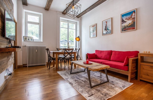 Apartment in prestigious residence in the heart of Chamonix + free parking