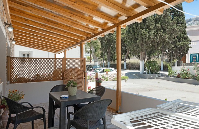 Apartment 'Iliana 1' with Mountain View, Wi-Fi and Air Conditioning