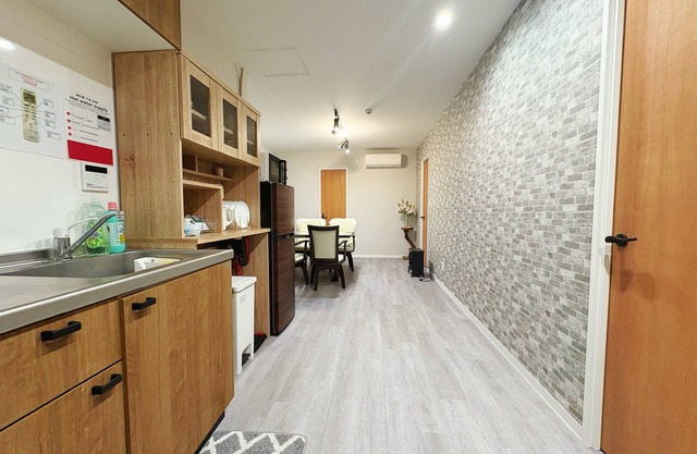 Apartment in Asakusa: 101