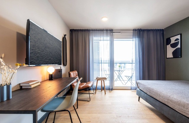 Apartment in Böblingen-Stuttgart,Motorworld,close to the city,long-term,from 2 days, for 1 person