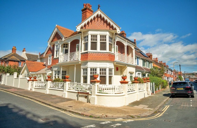 Apartment in Brighton near the Beach