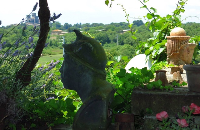 Apartment in country house with dream panorama