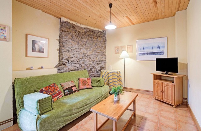 Apartment in Isavarre near Pyrenees Mountains