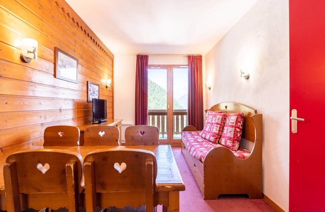 Apartment in Modane with Ski Slope Access