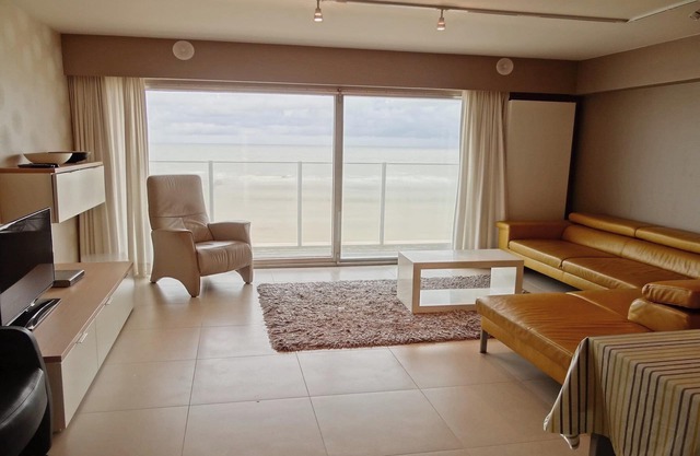 Apartment in Nieuwpoort by the Beach