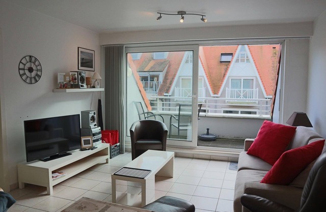 Apartment in Nieuwpoort near the Beach