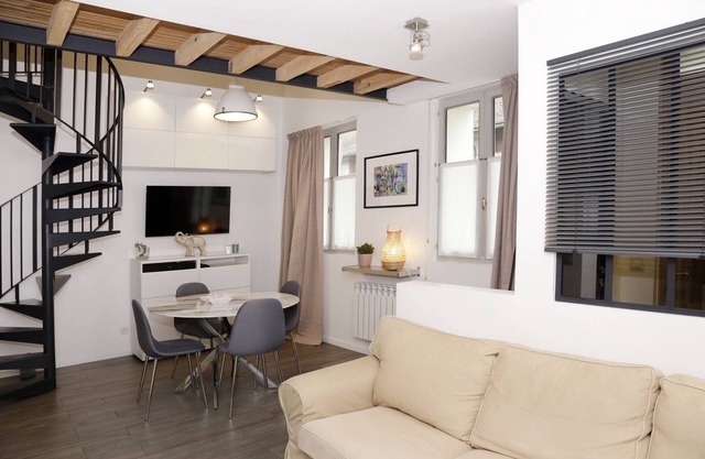 Apartment in Paris in the centre of Senlis