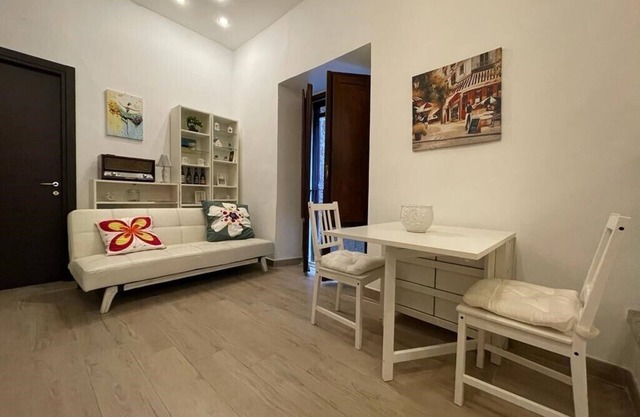 Apartment in the Borgo