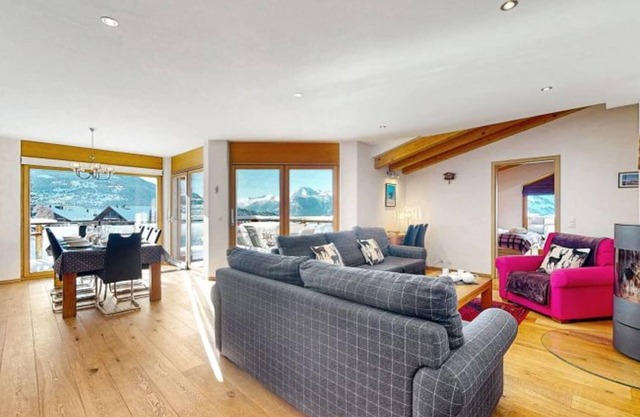 Apartment in Veysonnaz near Ski Lift