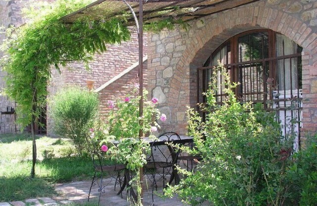 Apartment for 2 persons + 2 children approx. 45 qm in Monteleone d'Orvieto, Lake Trasimeno