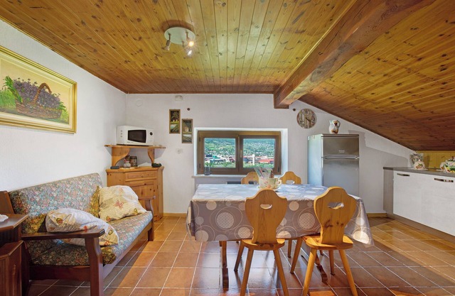 Apartment 'Emilia' with Mountain View, Private Garden and Wi-Fi