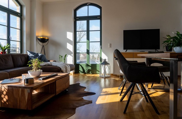 Apartment 'König Albert Residenz' with Private Terrace, Balcony and Wi-Fi