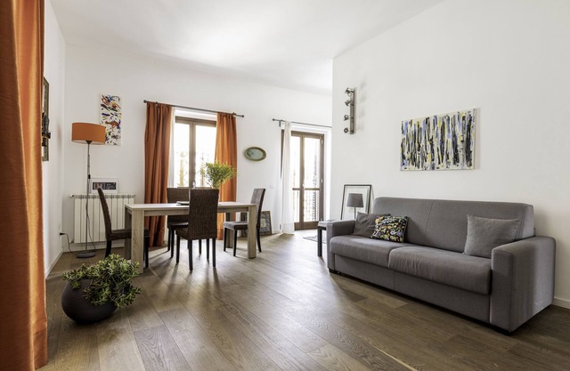 Apartment "La Loggia dei Re". Comfortable and panoramic.