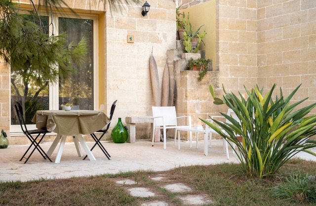 Apartment 'La Torre - 1' with Sea View, Wi-Fi and Air Conditioning