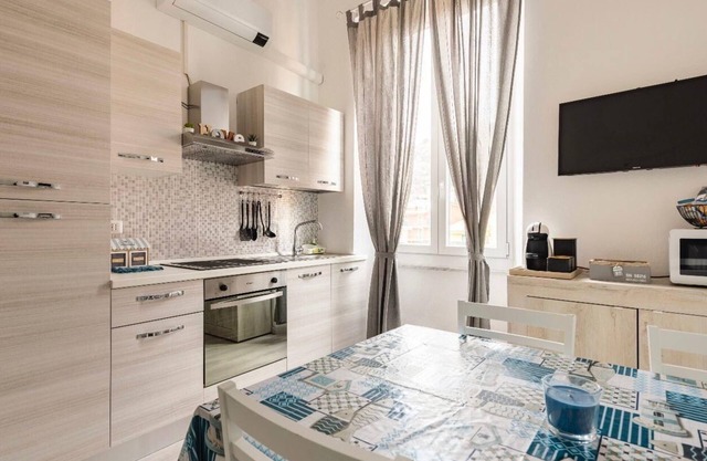 Apartment Leo Deiva Marina 100 mt from the sea