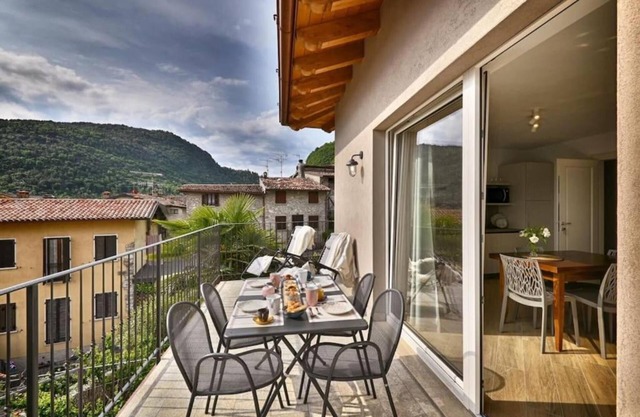 Apartment 'Lucia' with Mountain View, Balcony and Wi-Fi