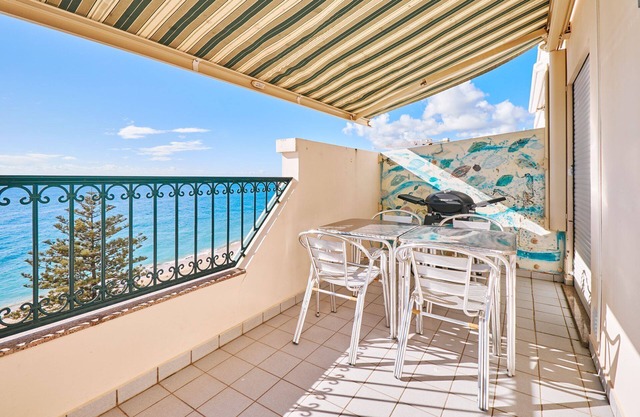 Apartment Meerlust with fantastic sea view and large balcony