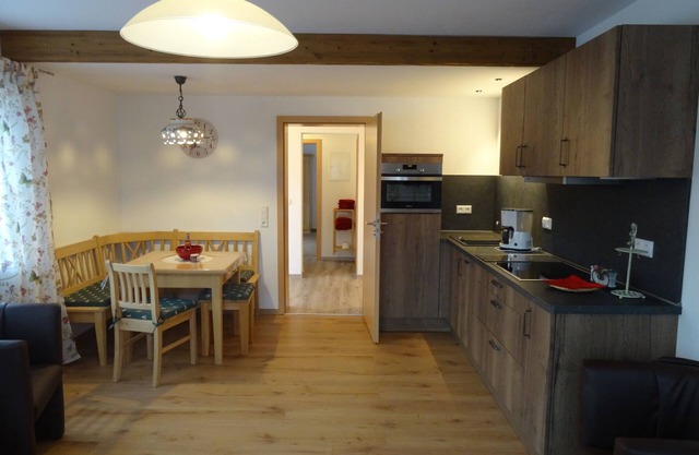 Apartment Monika for 4 persons, 2 bedrooms, kitchenette, balcony, 80 sqm