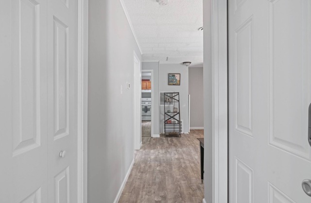 Apartment near Water front. 20 minutes from Niagara Falls/Buffalo.