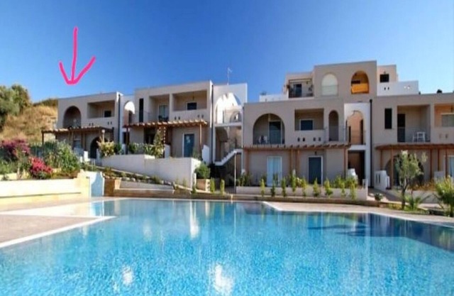 Apartment -panoramic sea views. Sleeps 4/5. No WIFI