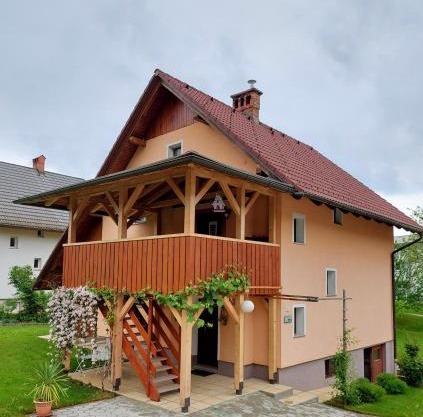 Apartment Ravnik