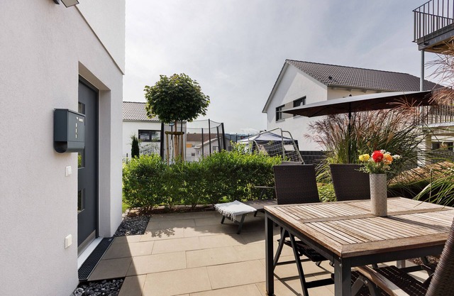 Apartment 'Seeglück' with Mountain View, Private Terrace and Wi-Fi