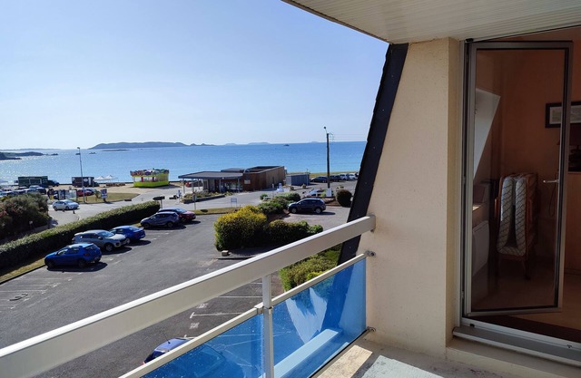 Apartment sea view, 50m from the beach Trestel en Trévou Tréguigne 22260