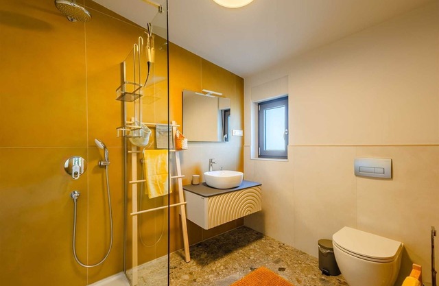 Apartment Sol 3 with beautiful sea view