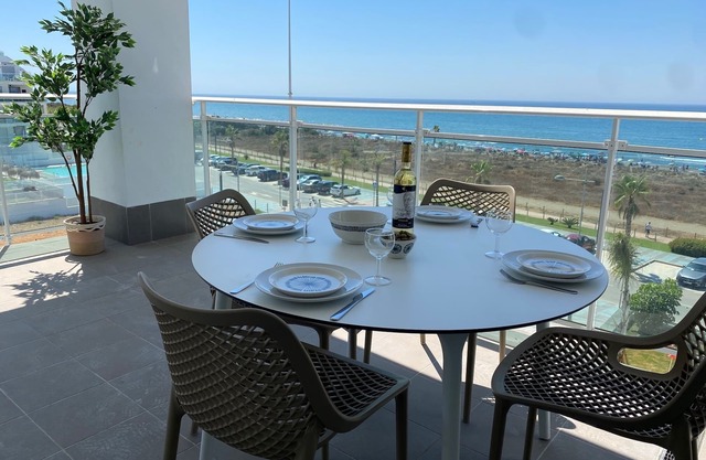 Apartment Torrox Costa, new & luxurious for 6p, 3 balconies, first line sea view