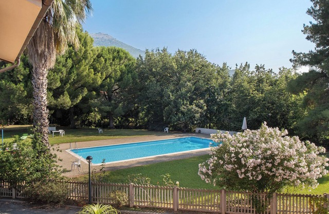 Apartment 'Tra Monti E Mare' with Mountain View, Wi-Fi and Air Conditioning